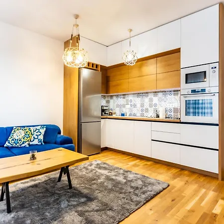 Arena Mall Galleria Securities Parking 3 Μπουργκάς