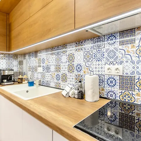 Arena Mall Galleria Securities Parking 3 아파트